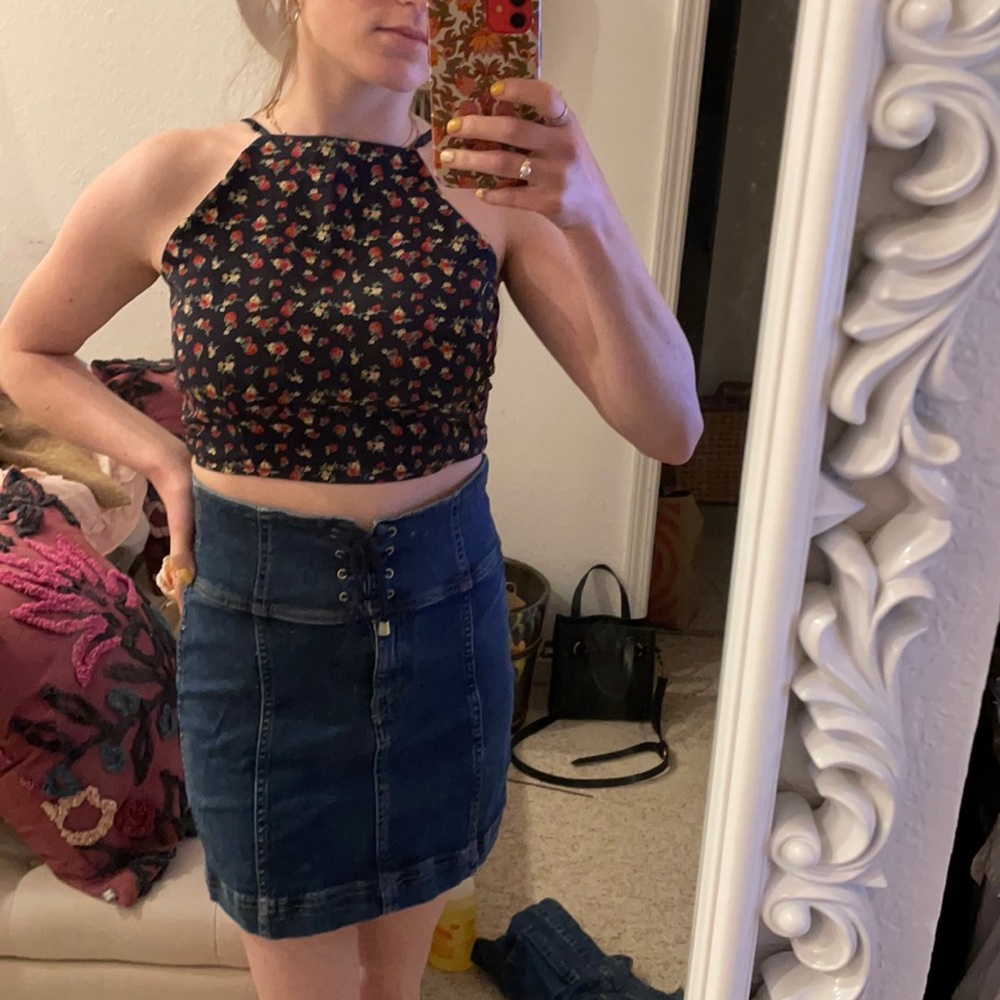 High neck crop top